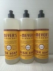Mrs. MEYER’S CLEAN DAY Dish Soap, Clementine Scent, 16oz (Pack of 3)