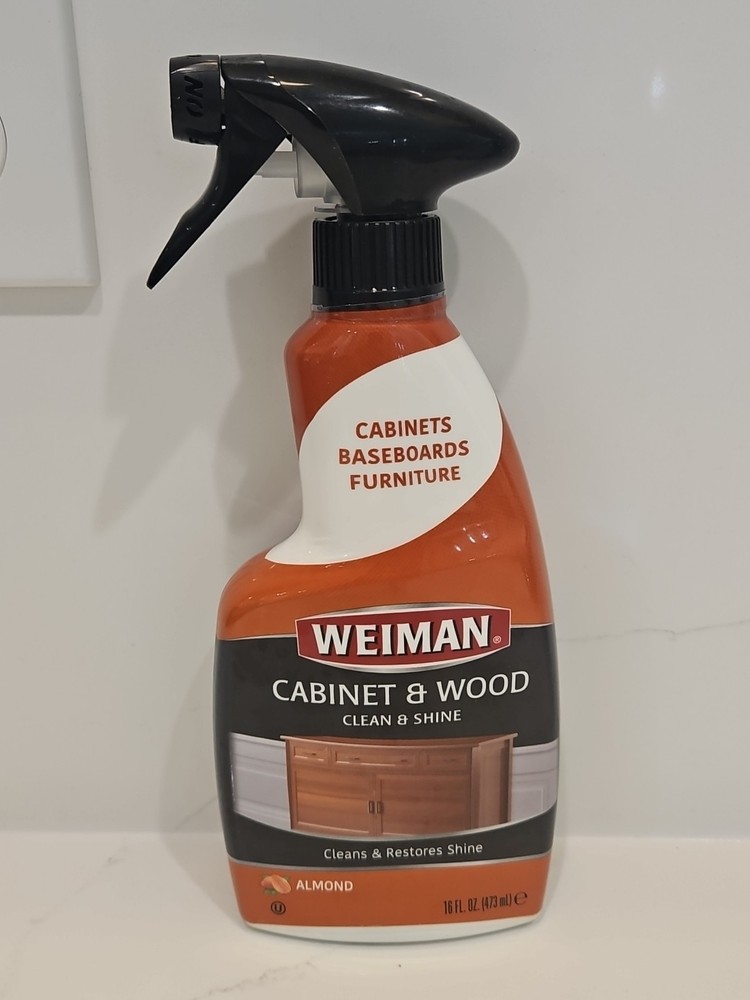 Weiman Cabinet Wood Clean and Shine 16 Oz Fresh Almond Scent Furniture Cleaner