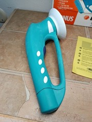 Black & Decker ScumBuster Cordless Wet Scrub Brush EUC