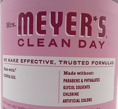 Multi-Surface Cleaner Peony Scent 32 oz. Concentrate