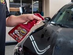 Quik Detailer, Mist & Wipe Car Detailing Spray, Clear Light 32 Fl Oz (Pack of 1)