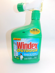 Windex Concentrated Cleaner Unisex 32oz Green Outdoor Window & Surface Spray