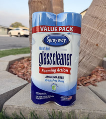 Sprayway Glass Cleaner Foam 2-Pack 19 oz Ammonia Free Streak-Free Clean Fresh