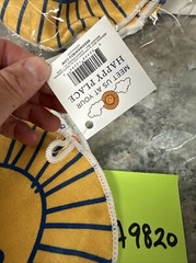 Lot Of 12 NWT Beekman 1802 Happy Place Face Microfiber Cleaning Mitt Sun 7.5″