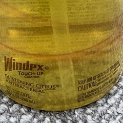 Windex Touch Up Multi Surface Cleaner Fast Versatile Citrus Scent NEW 10 Oz Disc