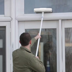 Unger Professional Window Washing Cleaning Kit w Window Squeegees, Pole Bucket