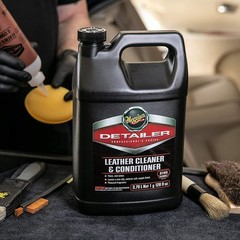 Automotive Leather Cleaner & Conditioner – 1 Gallon Meguiar’s Formula