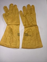 Marigold Industrial Yellow Rubber Gloves W62Y Size: Small 12 Pairs NEW!