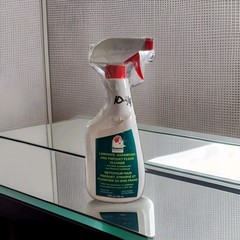 Woodpecker Hardwood and Laminate Cleaner Concentrate