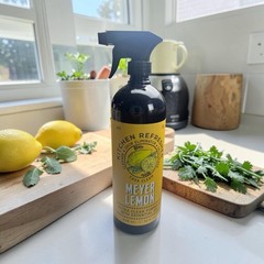 Casa Clean Meyer Lemon Kitchen Refresher Cleaner Spray 32 fl oz New