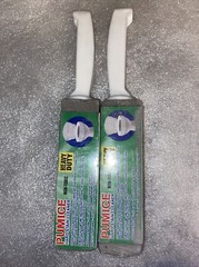 2Pcs Pumice Stone Cleaning Heavy Duty Handle Toilet Scouring Stain Remover Tool