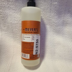 MRS. MEYER’S CLEAN DAY Dish Soap, Fall Leaves Scent, 16 fl oz (1) NEW!!