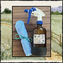 Wild Duster, Non-Toxic Furniture Polish, Degreaser, and Tub & Tile Cleaner
