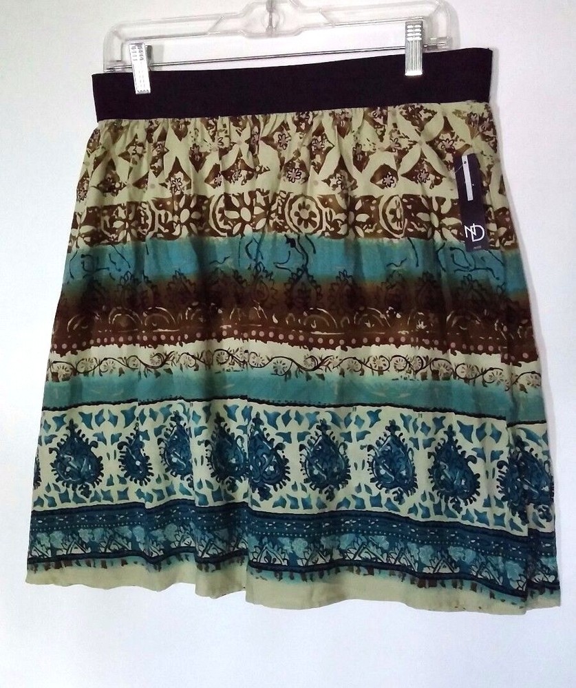 NEW DIRECTIONS PETITE BENTON PULL-ON SKIRT PATTERN PLAY SIZE PXL NWT RAYON VGC