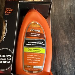 SHARK Wood & Hard Floor Cleaner Wood Floor Polish 28 oz. Discontinued NEW SEALED