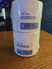 Jue-Fish Active Oxygen Agent Toilet Cleaner 250g X2