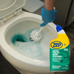 Acidic Toilet Bowl Cleaner, 32 Oz