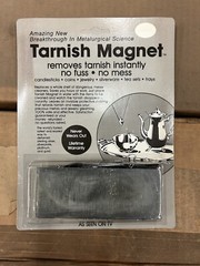 1982 Tarnish Magnet Metal Cleaner Coins Jewelry Gold Silver Cleaner NIB 2 pack