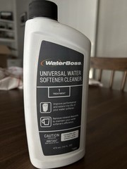 WaterBoss Universal Water Softener Cleaner 16 Oz.