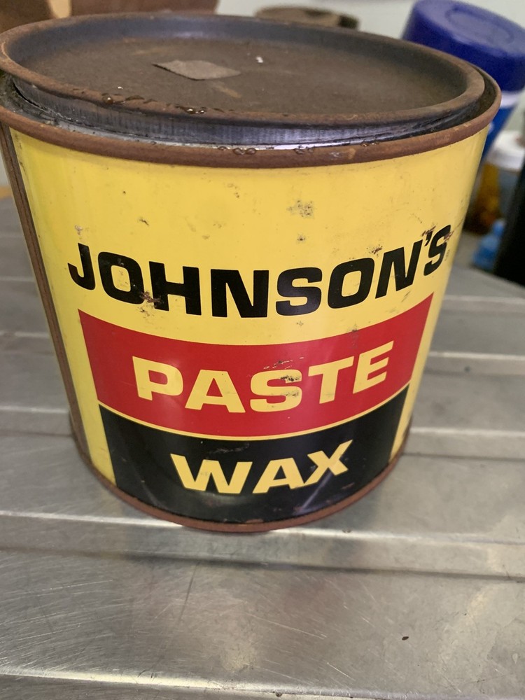 SC Johnson’s Paste Wax 90% Full Can 32 oz. Discontinued