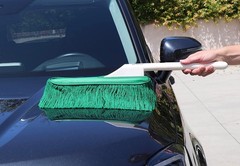 California Car Duster Plastic Handle with Green Mop 62457