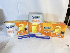 Swiffer Heavy Duty PET Hair Duster Refills ~ Febreze Freshness Odor Defense