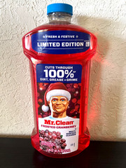 Mr Clean Santa Christmas Frosted Cranberry Multi-Surface Cleaner 41 Oz NEW