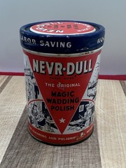 Vintage Nevr-Dull 2.5 Oz. Magic Wadding Polish Collectible Tin 1941 Can Design