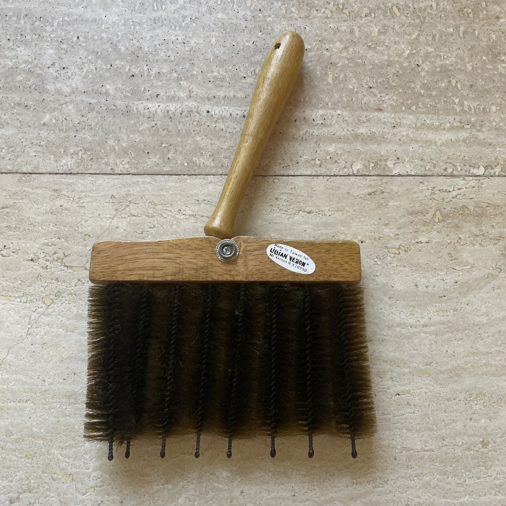 LILLIAN VERNON Vintage Blind Cleaner Wood Handle Made in Taiwan