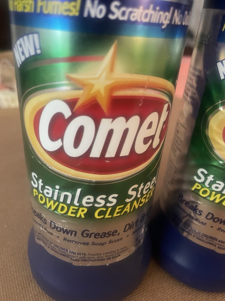 New Comet Stainless Steel Powder Cleanser 17 oz.