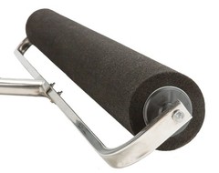 Black Squeegee Durable Water Removal Roller for Extreme Weather Conditions