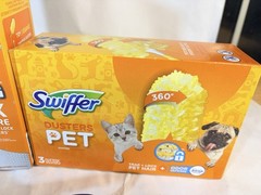 Swiffer Heavy Duty PET Hair Duster Refills ~ Febreze Freshness Odor Defense
