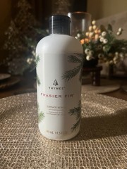 Thymes Frasier Fir Surface Scrub with Baking Soda 11.5 fl oz 340ml
