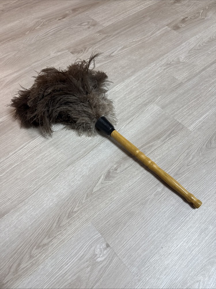 Feather Duster Cleaning Tool Ostrich Feathers Vintage Wood 20 inch