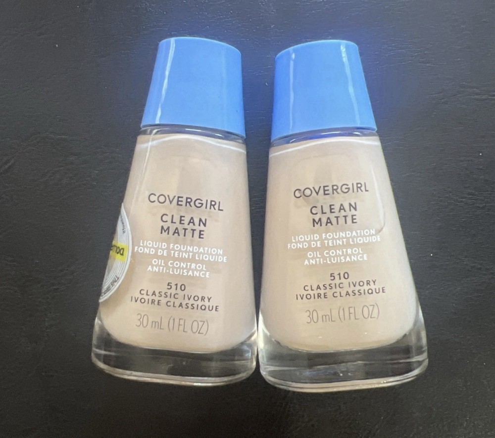 Lot Of 2 COVERGIRL Clean Matte Liquid Foundation 510 Classic Ivory New Sealed
