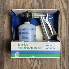 Vintage Shaklee Basic H Metering Applicator for Concentrated Soil Conditioner