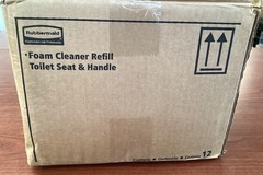 Rubbermaid Commercial 402312 400mL Clean Seat Foaming Refill (12/CT) New B114