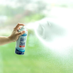 Sprayway World’s Best Ammonia-Free Glass Cleaner With Clean Fresh Scent – 23 oz.