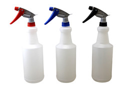 Spray Bottle with Adjustable Nozzle – Multi-Purpose Mist & Stream 3-Pack 30 Oz