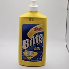 BRITE 1-Step Floor Shine 2002 SC Johnson Vintage Half Full Yellow Bottle