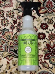 Mrs Meyers FRESH CUT GRASS Multi Surface Everyday Cleaner 16 Oz LIMITED EDITION