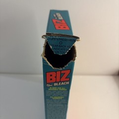 Vintage BIZ Bleach Laundry Detergent 30 Oz Proctor & Gamble UV Neon 25% Full