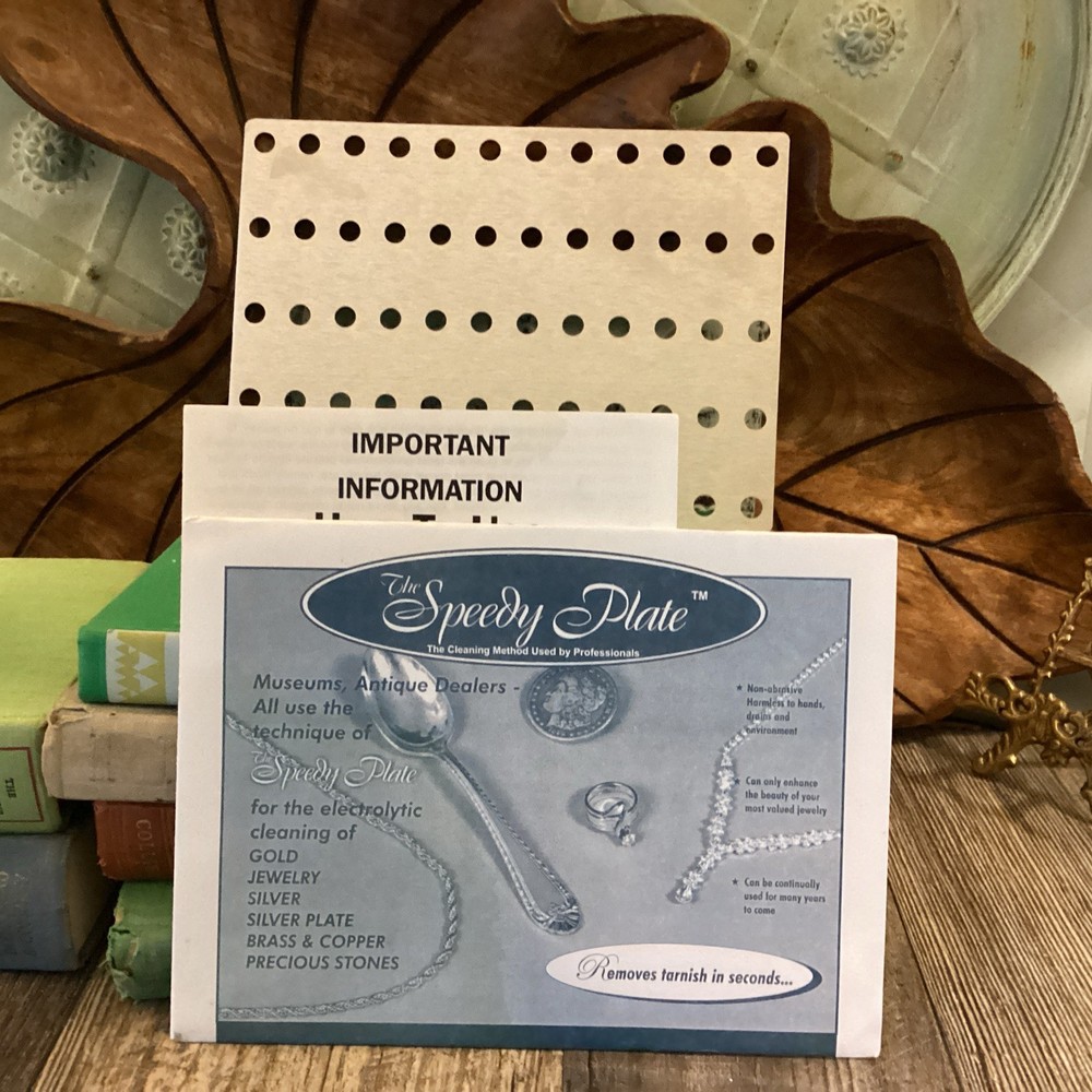 The Speedy Plate 8×5 3/4 QVC With Instructions As Shown Tarnish Remover Pro