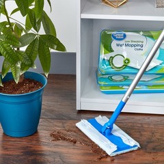 Great Value Low Streaking Wet Mopping Cloths, 38 Count