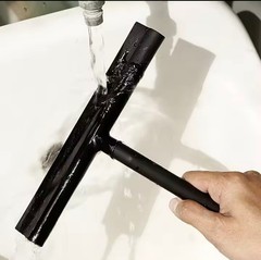 Premium Silicone Shower Squeegee – Modern Bathroom Glass & Mirror Wipe